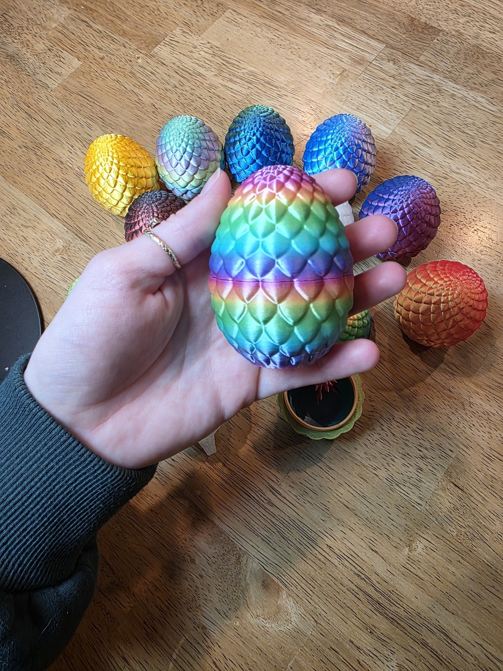 12- 3D Printed Rainbow Dragon Eggs - Multicolor - Picture 5 of 6